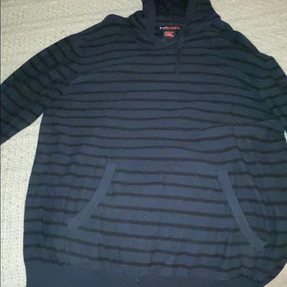 Hooded sweater